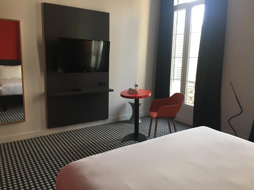 Отель Ibis Styles Marseille Vieux Port Экстерьер фото