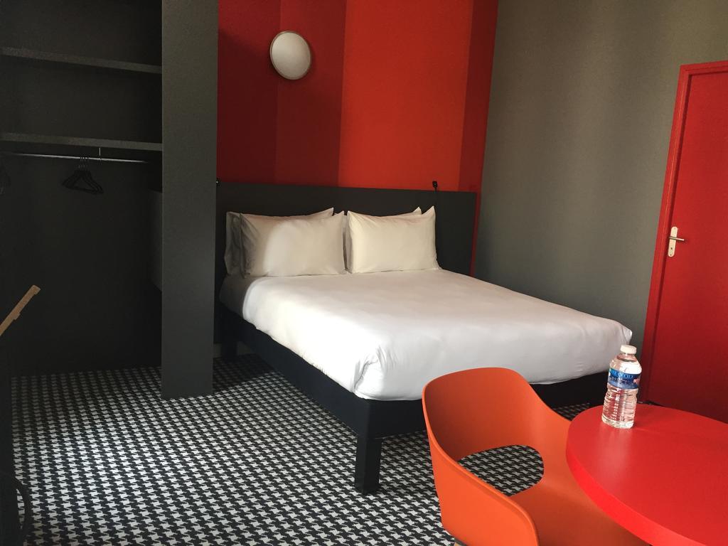 Отель Ibis Styles Marseille Vieux Port Экстерьер фото